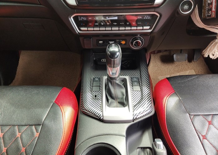 Used 1
                    ISUZU
                     for Sale Image
