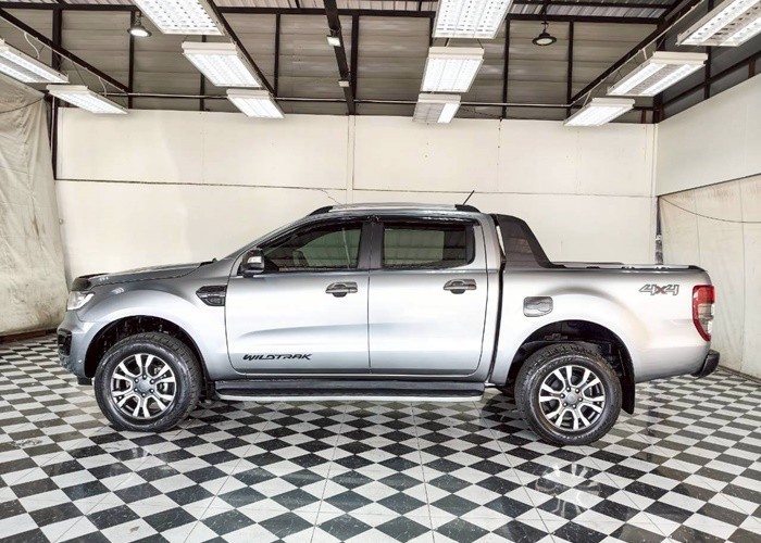 Used 5
                    FORD
                     for Sale Image