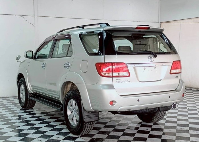 Used 5
                    TOYOTA
                     for Sale Image