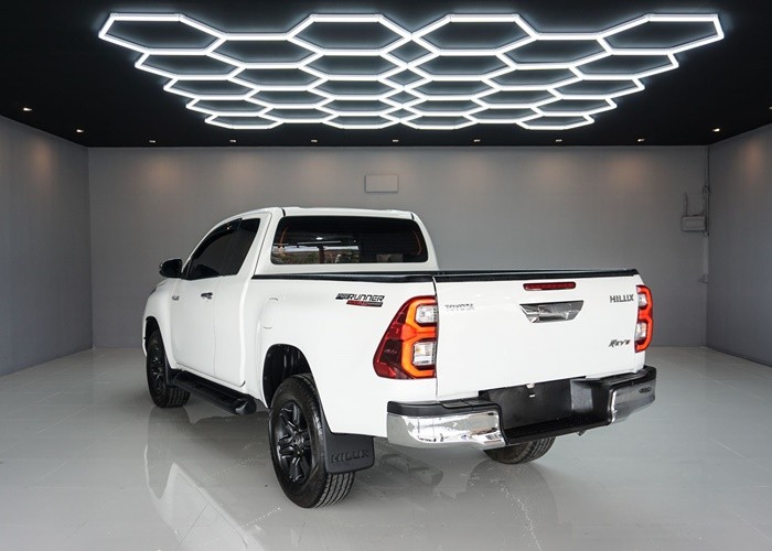Used 7
                    TOYOTA
                     for Sale Image