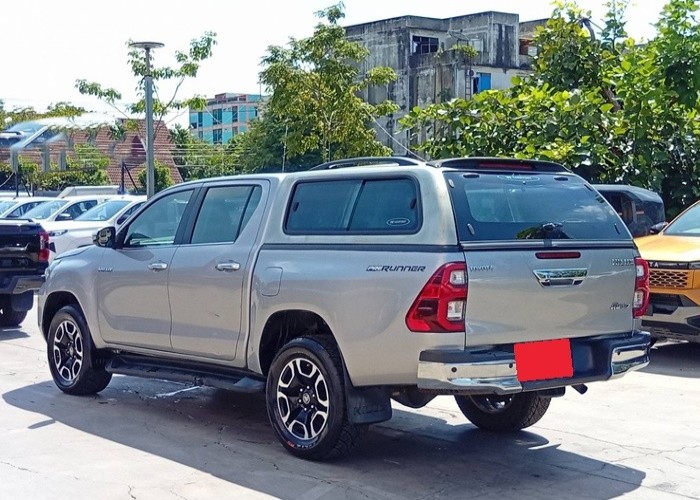 Used 9
                    TOYOTA
                     for Sale Image