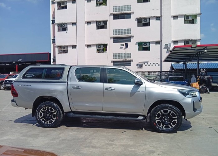 Used 9
                    TOYOTA
                     for Sale Image