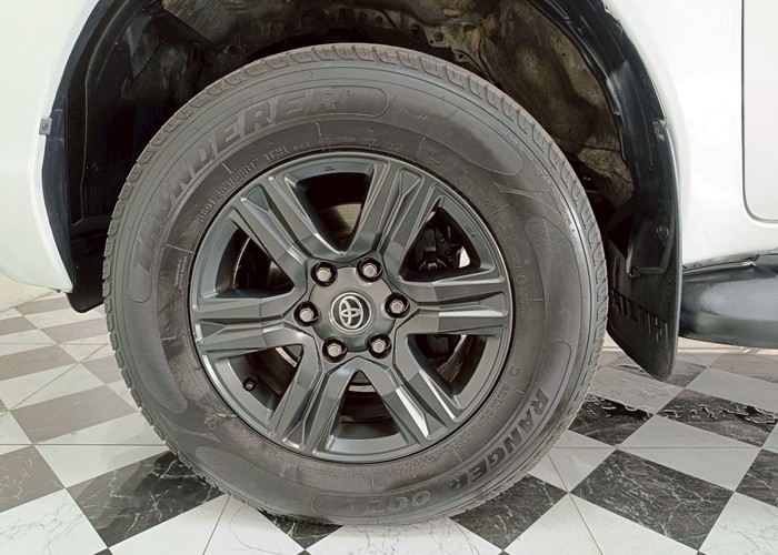 Used 1
                    TOYOTA
                     for Sale Image