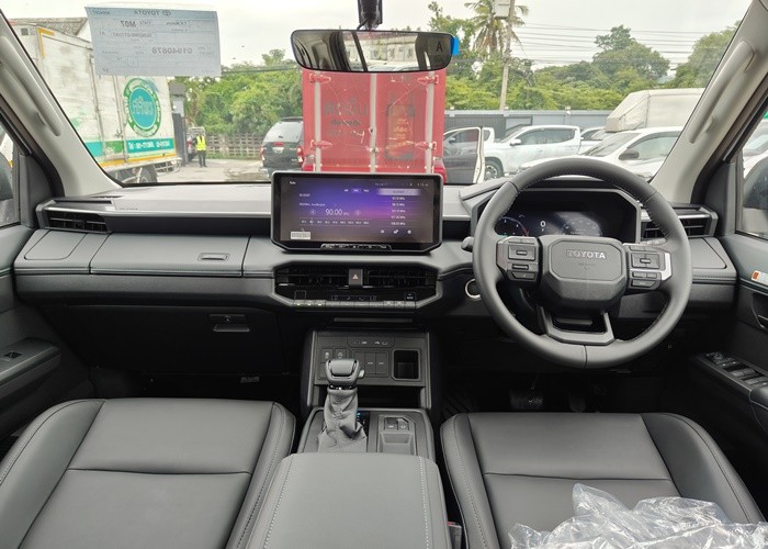Used 5
                    TOYOTA
                     for Sale Image