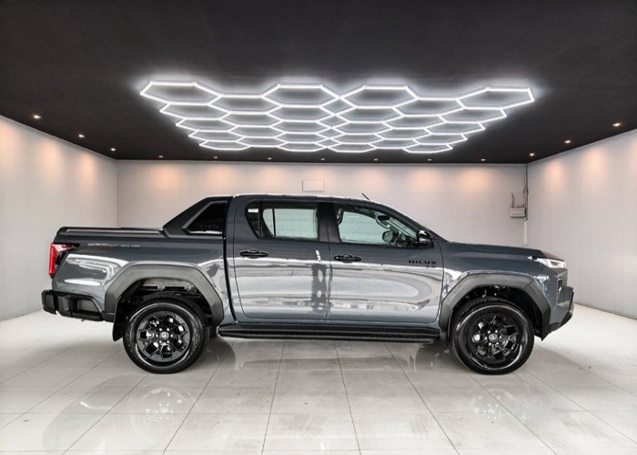 Used 6
                    TOYOTA
                     for Sale Image