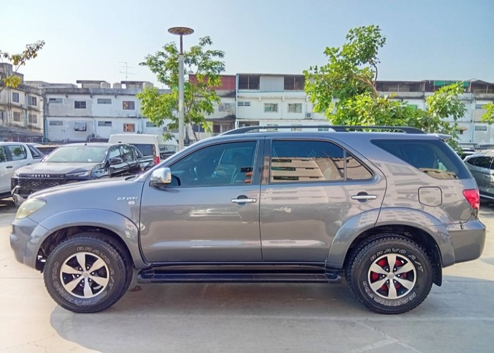 Used 7
                    TOYOTA
                     for Sale Image