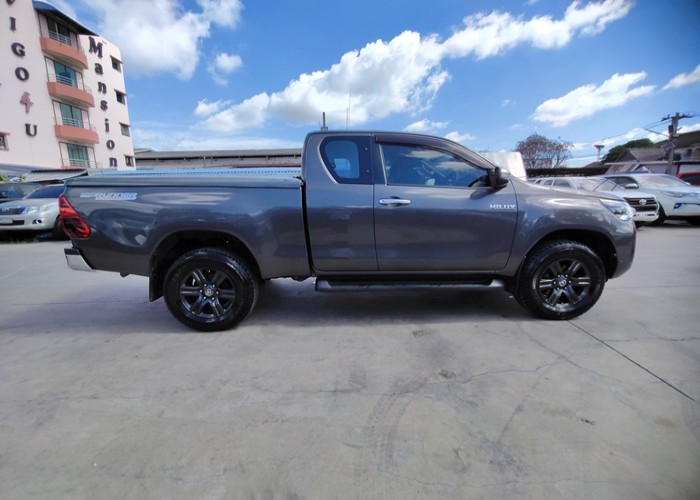 Used 11
                    TOYOTA
                     for Sale Image