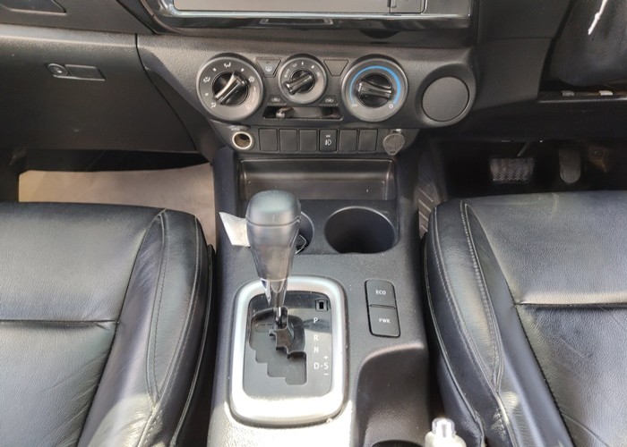 Used 11
                    TOYOTA
                     for Sale Image