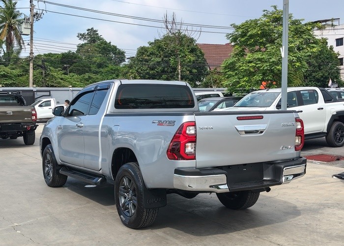 Used 4
                    TOYOTA
                     for Sale Image