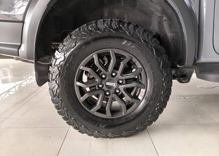 Used 10
                    FORD
                     for Sale Image