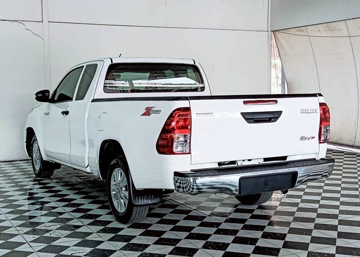 Used 5
                    TOYOTA
                     for Sale Image