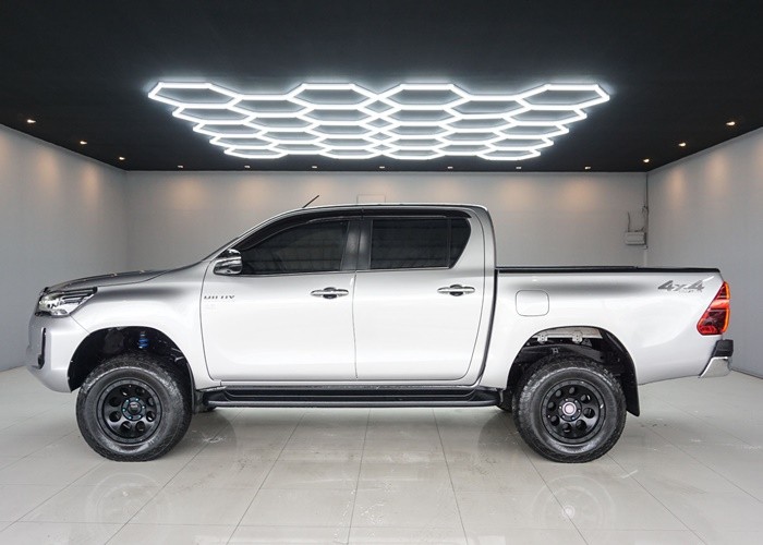Used 10
                    TOYOTA
                     for Sale Image