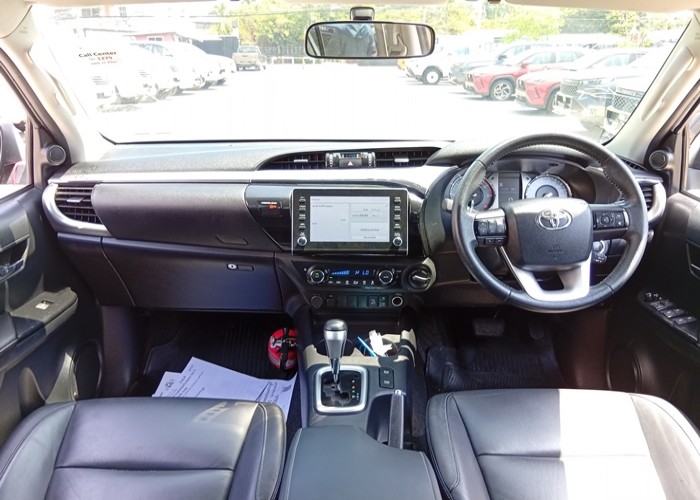 Used 12
                    TOYOTA
                     for Sale Image