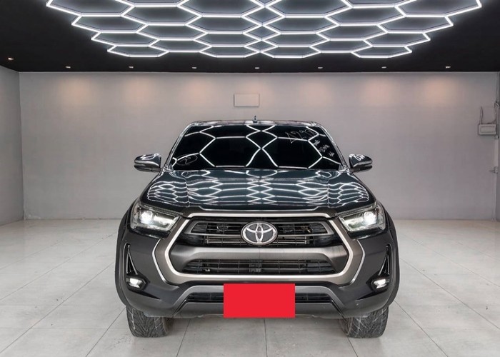 Used 6
                    TOYOTA
                     for Sale Image
