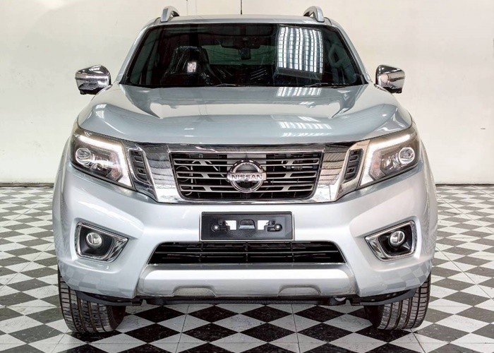 Used 9
                    NISSAN
                     for Sale Image