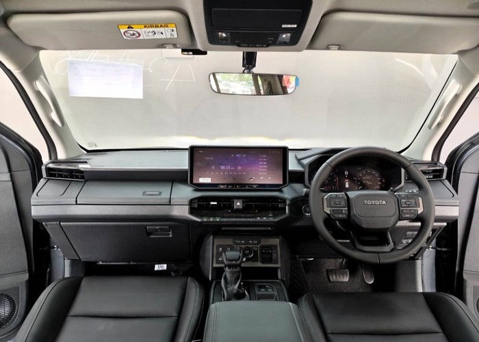Used 6
                    TOYOTA
                     for Sale Image
