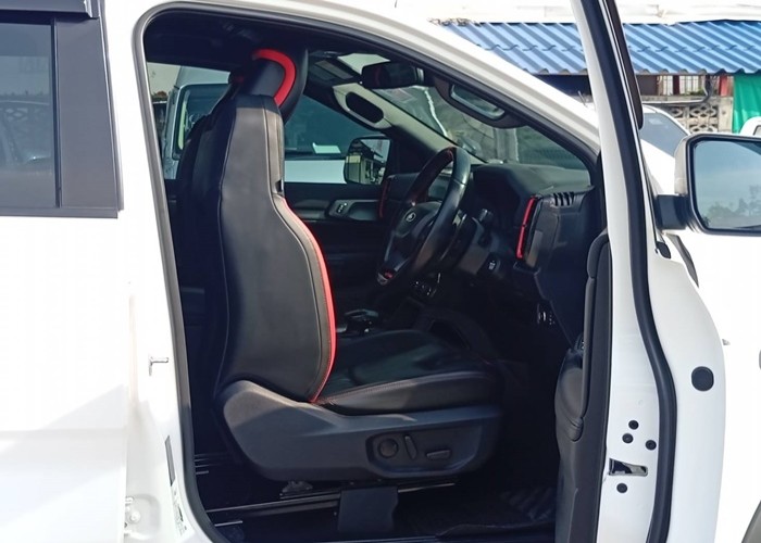 Used 12
                    FORD
                     for Sale Image