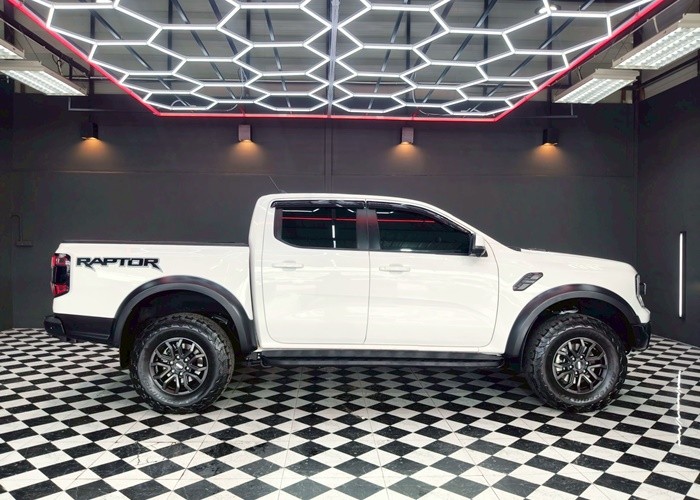 Used 12
                    FORD
                     for Sale Image