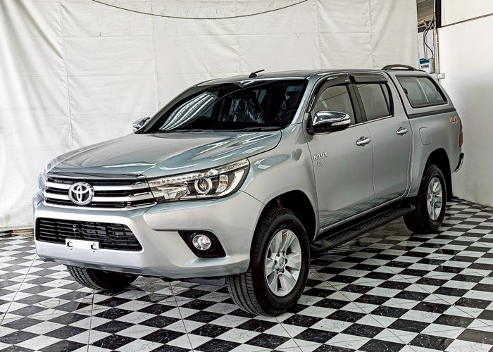 TOYOTA