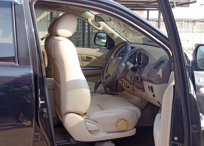 Used 5
                    TOYOTA
                     for Sale Image