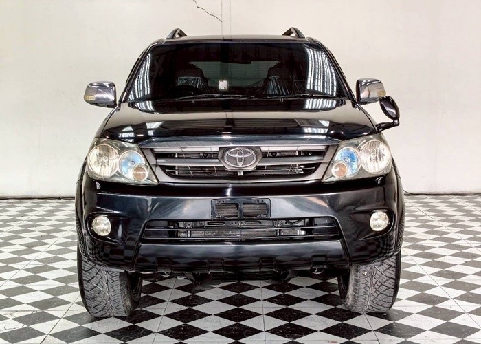 Used 5
                    TOYOTA
                     for Sale Image