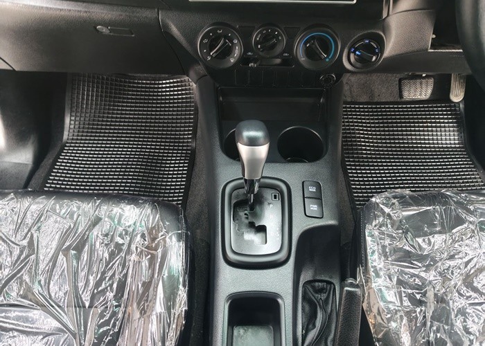 Used 11
                    TOYOTA
                     for Sale Image