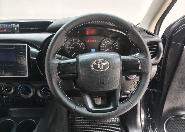 Used 11
                    TOYOTA
                     for Sale Image