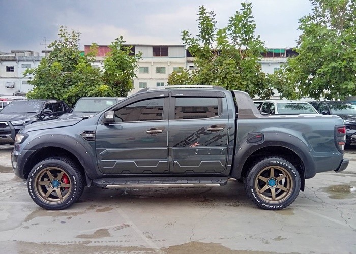 Used 8
                    FORD
                     for Sale Image