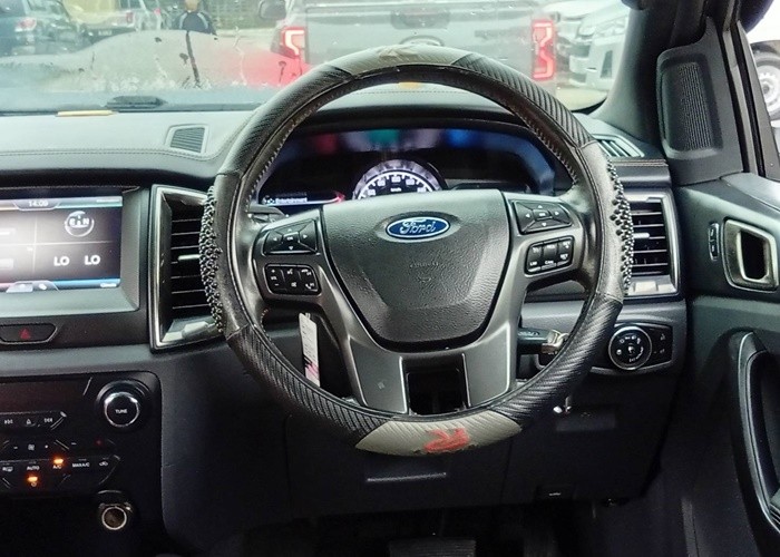 Used 8
                    FORD
                     for Sale Image