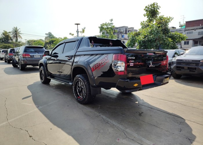 Used 3
                    MITSUBISHI
                     for Sale Image