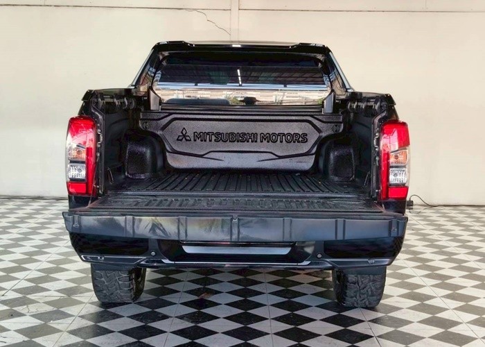 Used 3
                    MITSUBISHI
                     for Sale Image