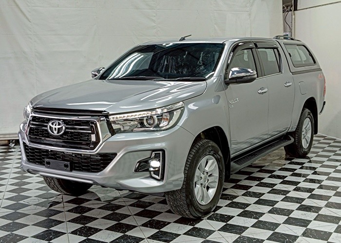 TOYOTA