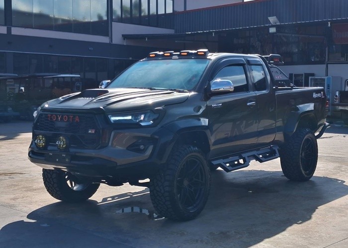 TOYOTA