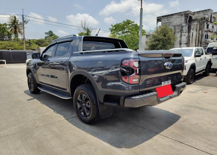 Used 8
                    FORD
                     for Sale Image