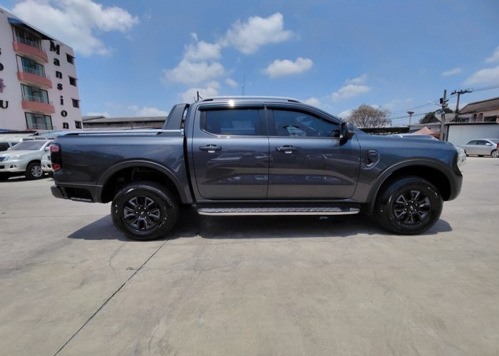 Used 8
                    FORD
                     for Sale Image