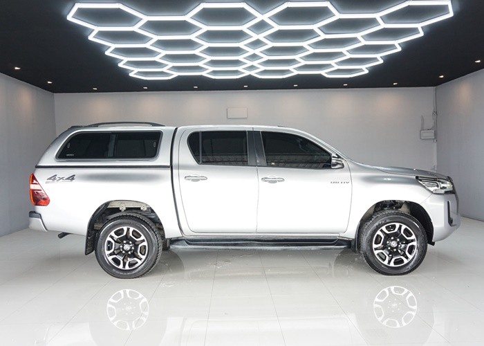 Used 9
                    TOYOTA
                     for Sale Image