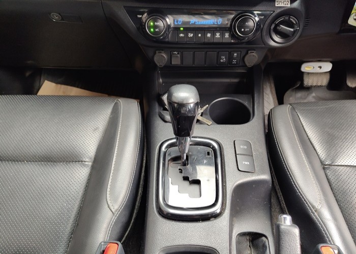 Used 6
                    TOYOTA
                     for Sale Image