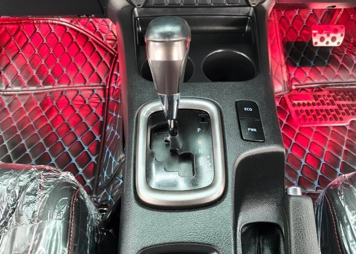 Used 8
                    TOYOTA
                     for Sale Image