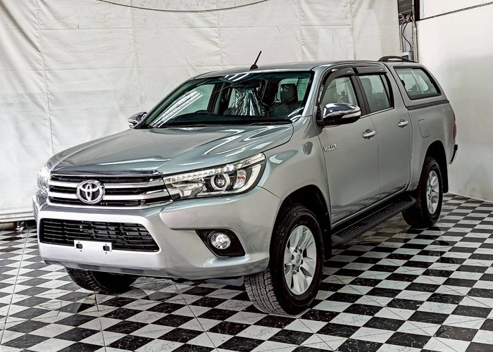 TOYOTA