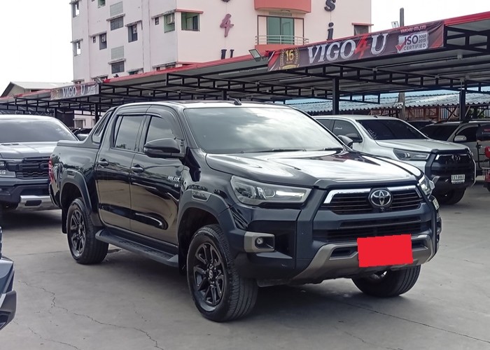 Used 12
                    TOYOTA
                     for Sale Image
