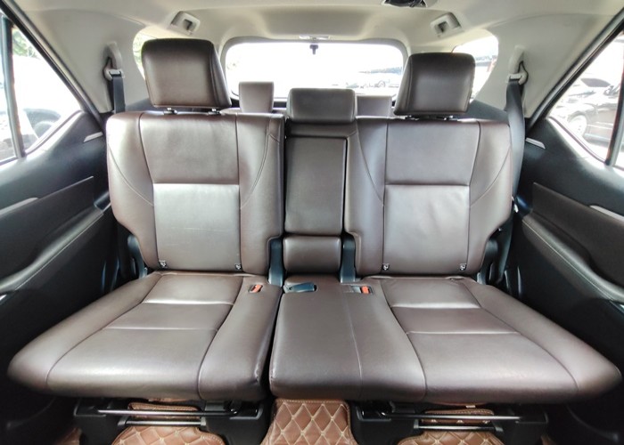 Used 9
                    TOYOTA
                     for Sale Image