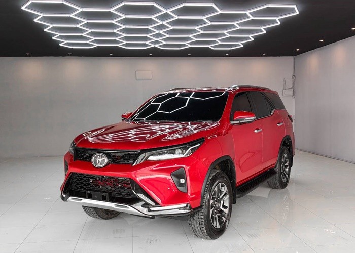 TOYOTA