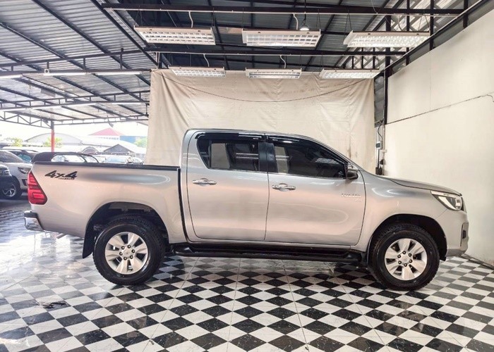 Used 4
                    TOYOTA
                     for Sale Image