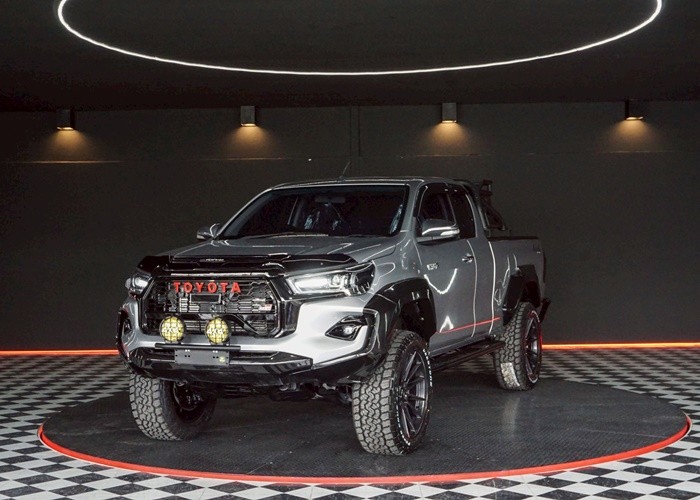 TOYOTA