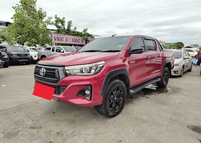 TOYOTA