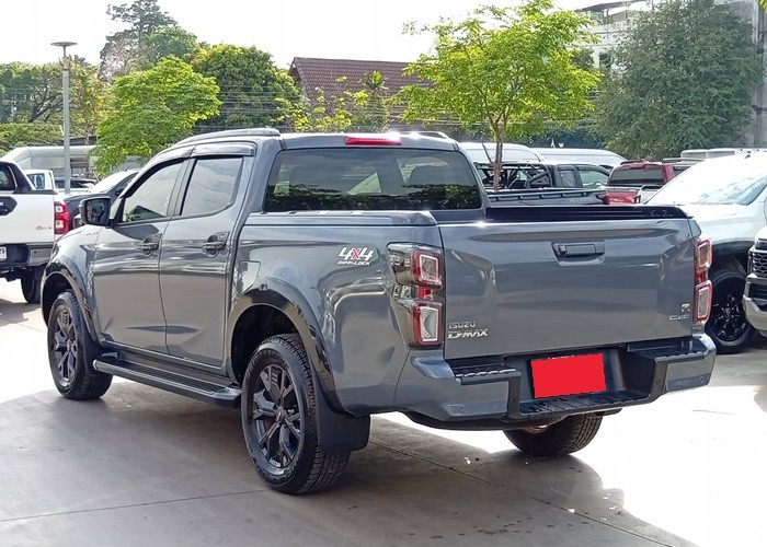 Used 1
                    ISUZU
                     for Sale Image