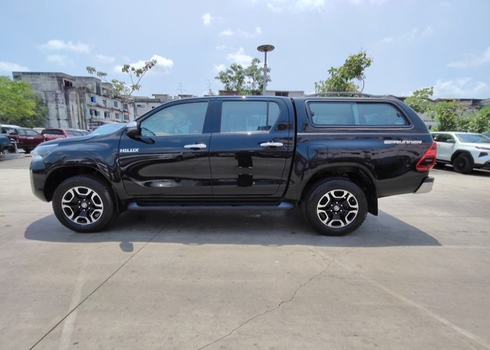 Used 12
                    TOYOTA
                     for Sale Image