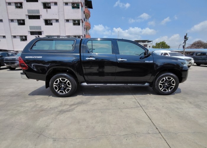 Used 12
                    TOYOTA
                     for Sale Image
