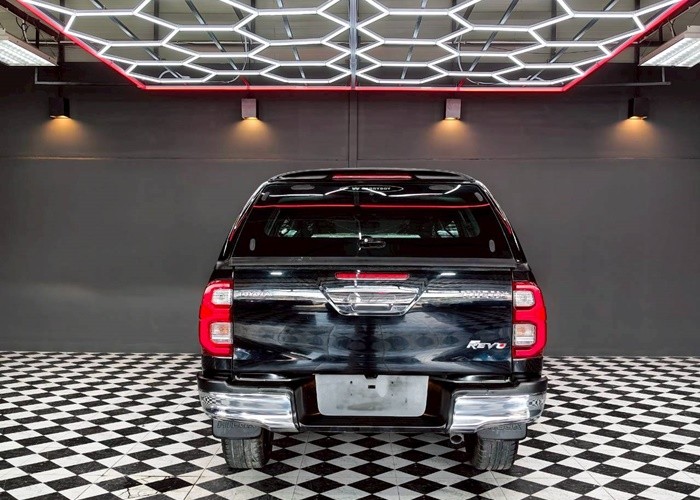 Used 12
                    TOYOTA
                     for Sale Image