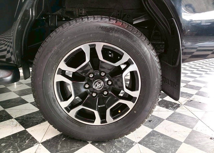 Used 12
                    TOYOTA
                     for Sale Image